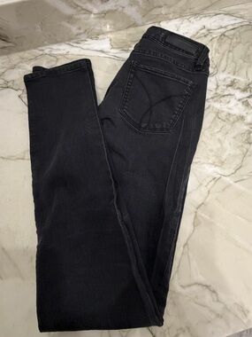 Calvin Klein Women’s Casual Jeans Ultimate Skinny Black Jeggings Size 2x32